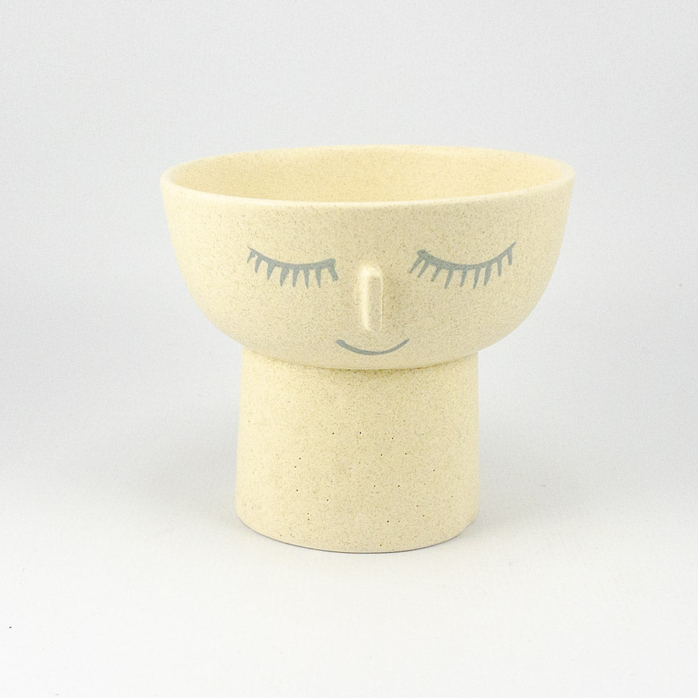 Olivia Flower Pot