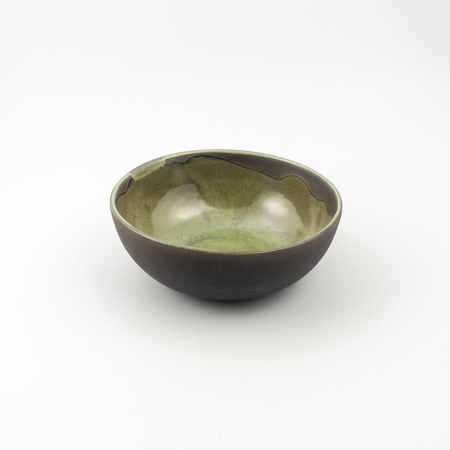Amy bowl - Black Clay Green Glaze
