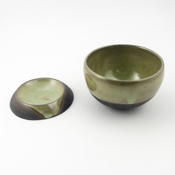 Di Round Support Bowl - Black Clay Green Glaze
