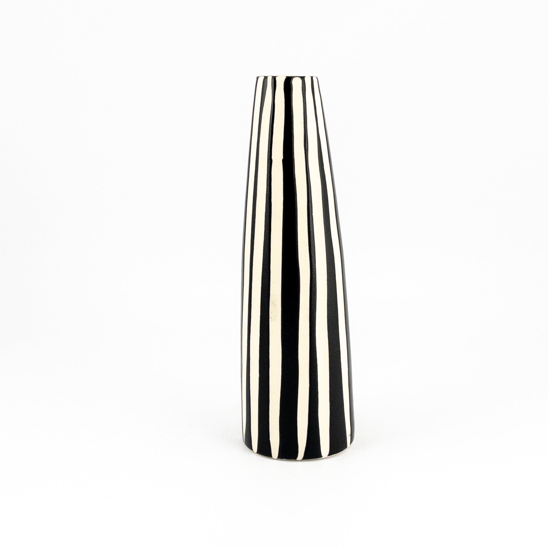 Mini Figurine Vase Black Matt - Carved Stripes